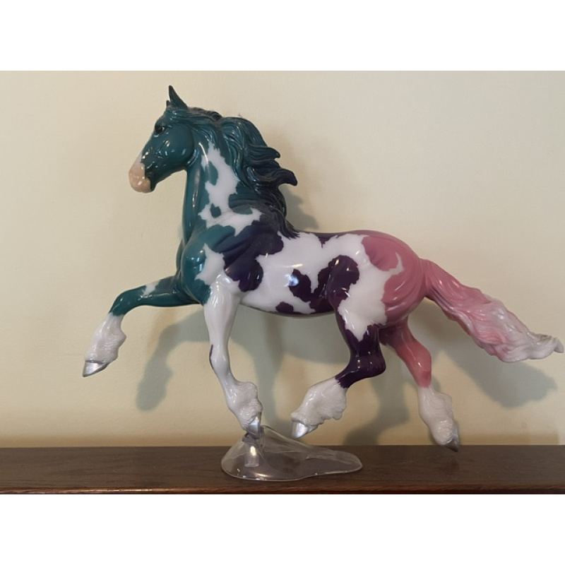 Breyer Crystalline