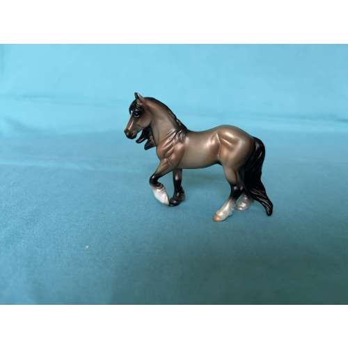 Bay Roan Cob - Horse Crazy Gift Collection Series 2