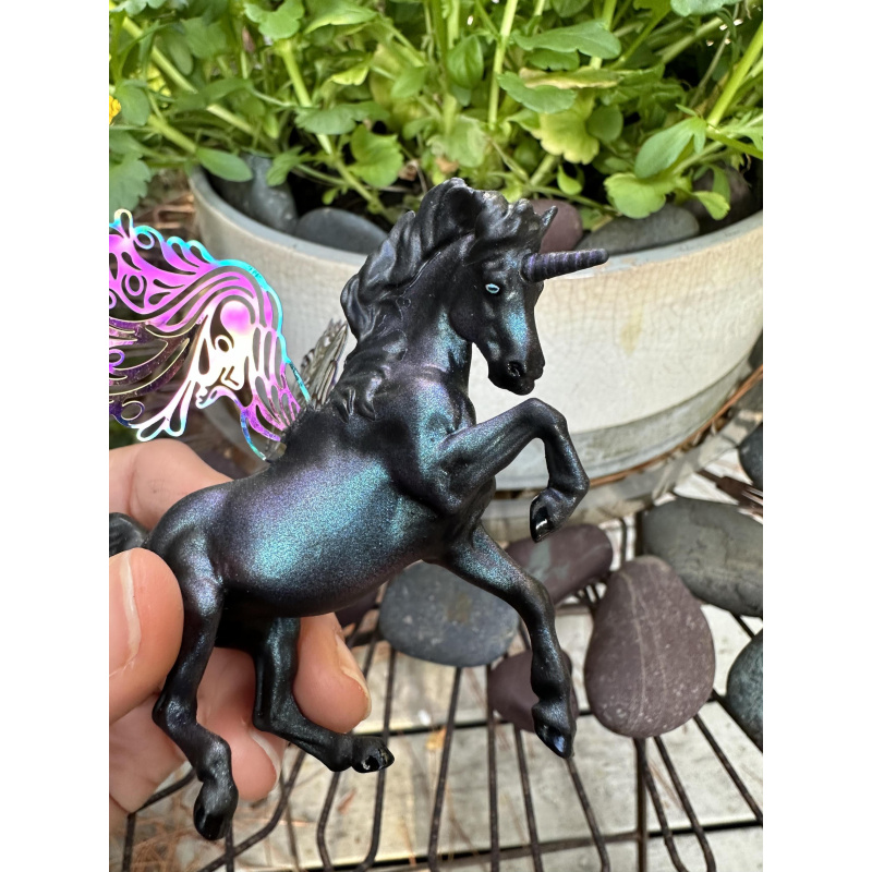 Croi Stablemate Fantasy Pegasus CM - Sugar Plum Fairy