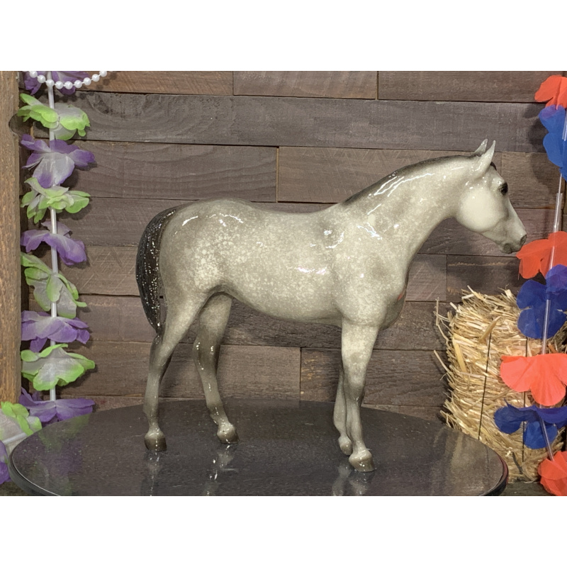 Breyer Custom Horse Traditional Yearling Quarter Horse Glossy Dapple Grey