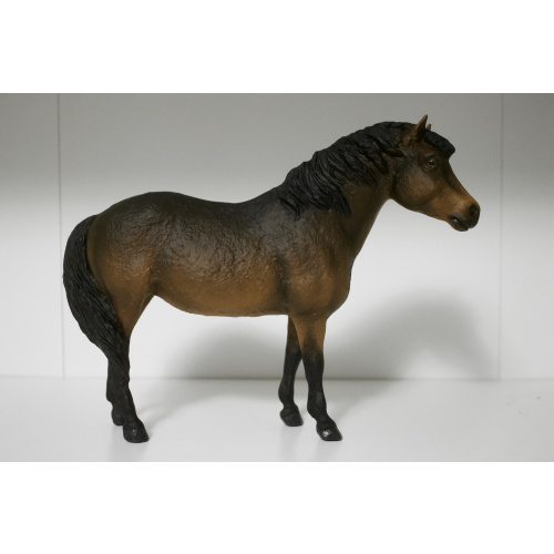 Custom Misty breyer horse