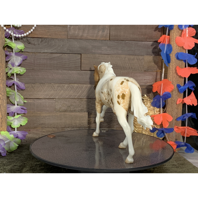 Breyer OF Horse Dundee Glossy Palomino Dapple Pintoloosa Seven Arts Surprise