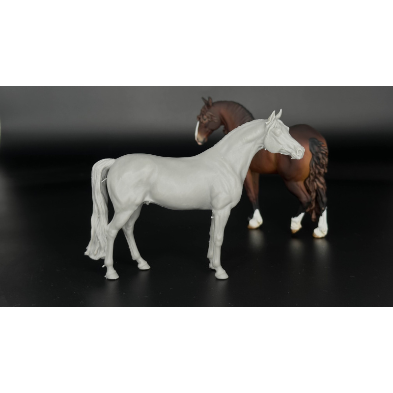 Artist resin Arabian "Khubz"