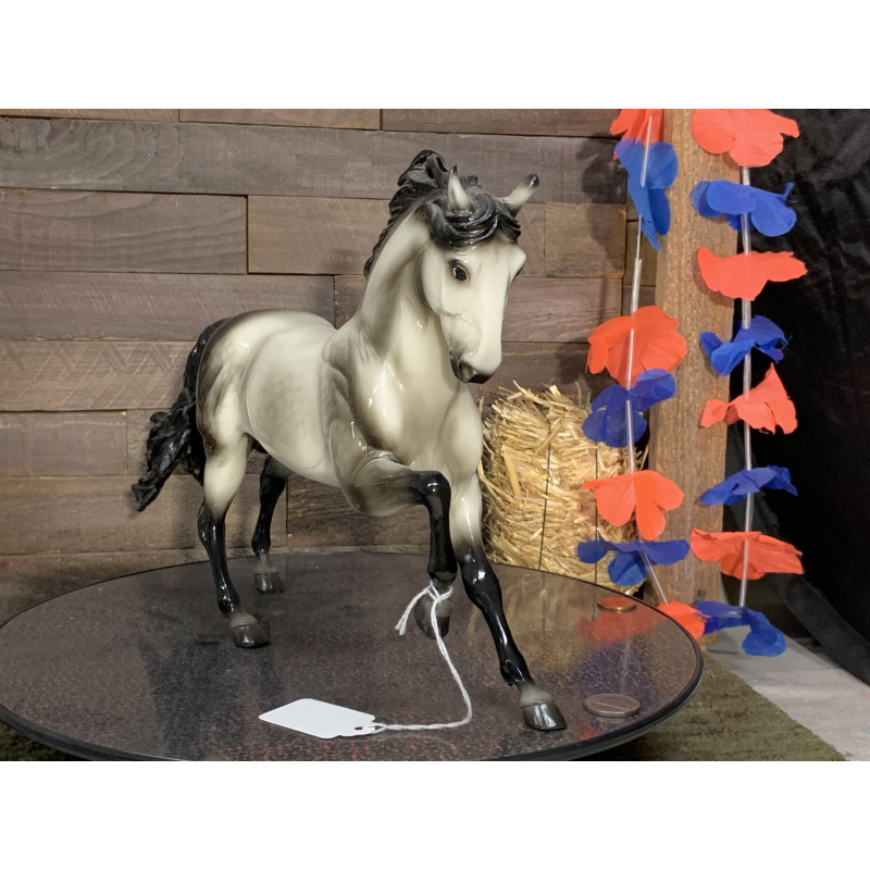 Breyer OF Horse Glossy CCA 70 Anniversary Dapple Grey