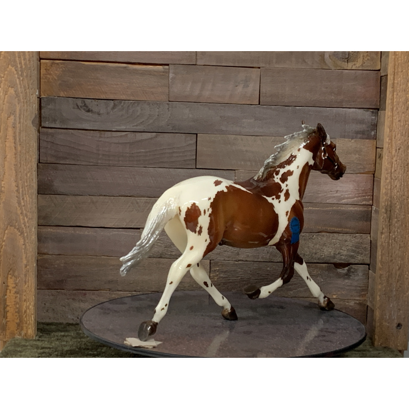 Breyer OF Horse Pacer Silver Bay Pinto With Blue Ribbon Sticker Rockford