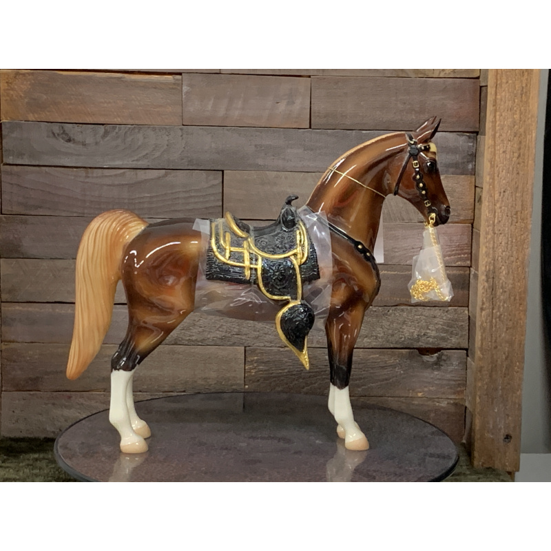 Breyer OF Horse Western Horse Chestnut Glossy Complete Set