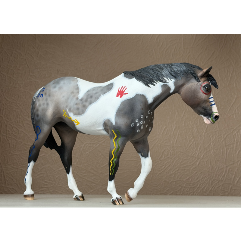 CM BREYER INDIAN PONY WITH NATIVE AMERICAN MARKINGS