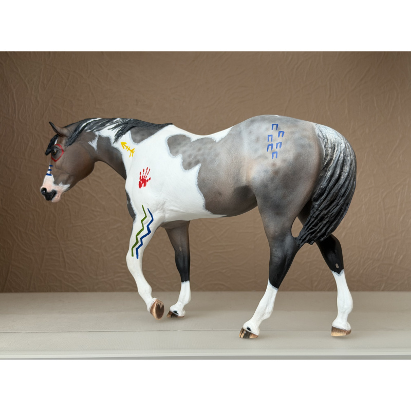 CM BREYER INDIAN PONY WITH NATIVE AMERICAN MARKINGS
