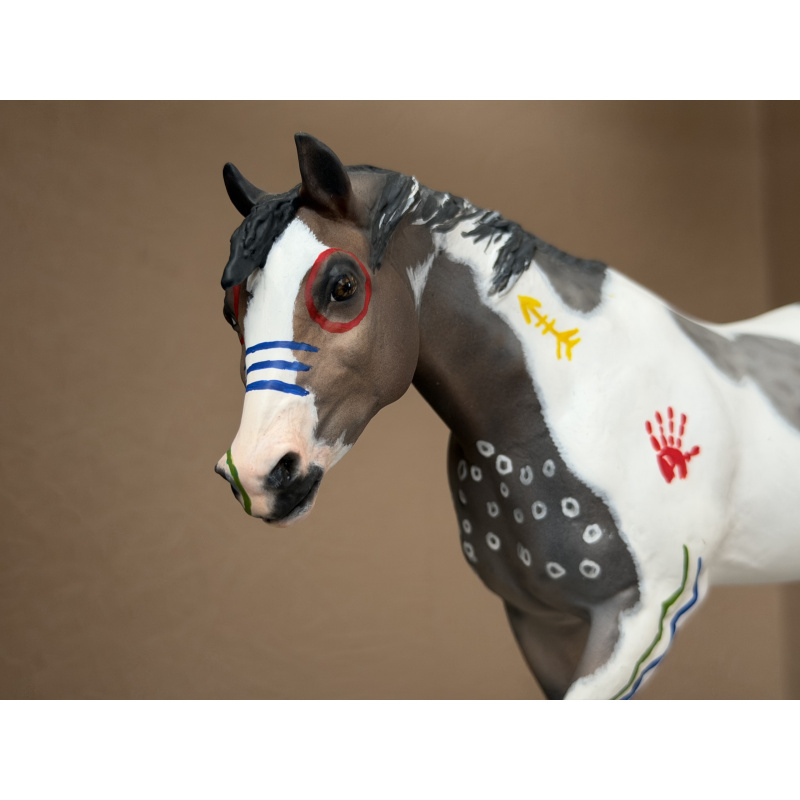 CM BREYER INDIAN PONY WITH NATIVE AMERICAN MARKINGS