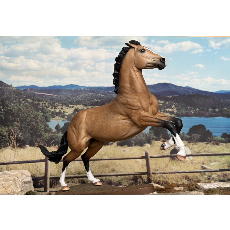 CM BREYER BABYFLO TO A GOLDEN DAPPLED BUCKSKIN