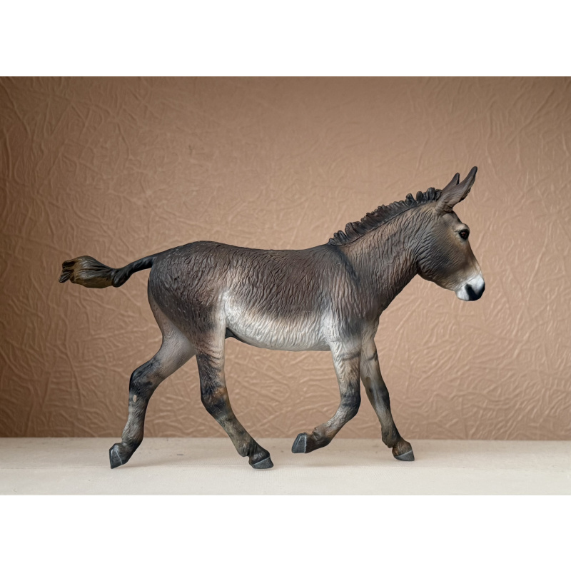 CUSTOM PAINTED  BREYER 2026 PREMIER MODEL FLAPJACK DONKEY