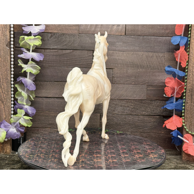 Breyer Custom Horse Traditional Creamsicle Cremello Pinto Hamilton Matte