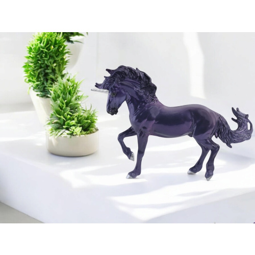 Breyer Stablemate unicorn