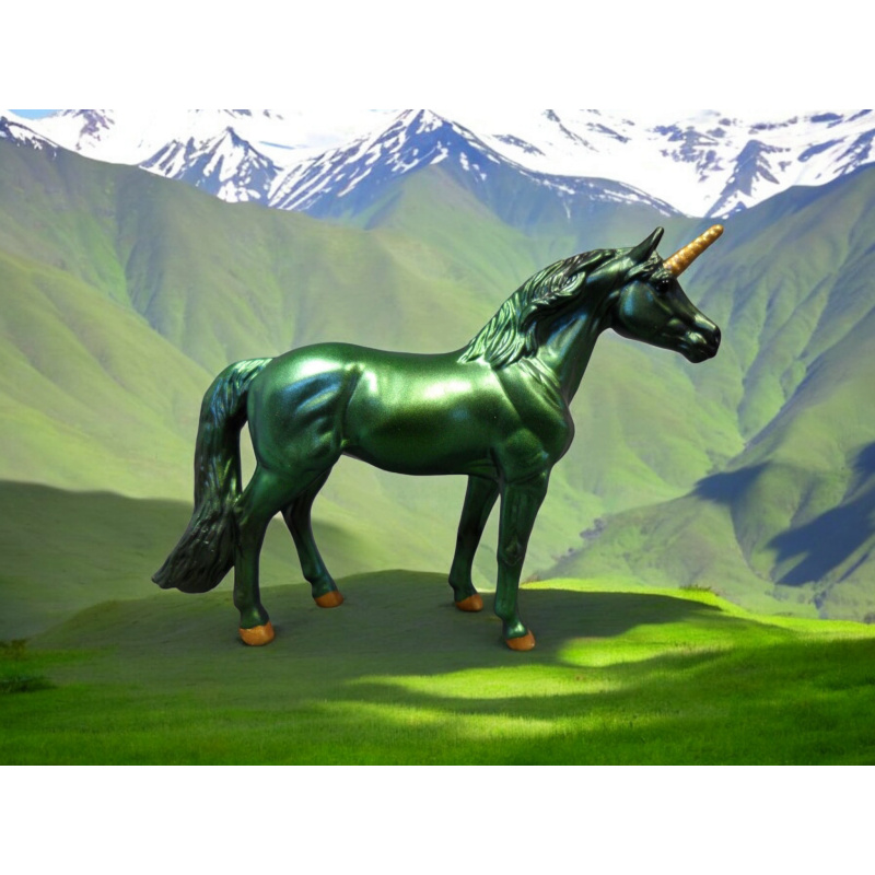 Breyer Stablemate unicorn