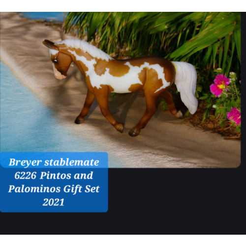 Breyer Stablemate pinto horse paint