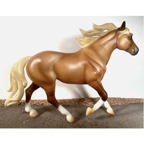 Breyer TSC SR Solidago OF
