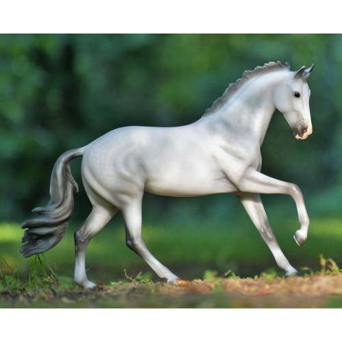Breyer horse free shipping Catch Me