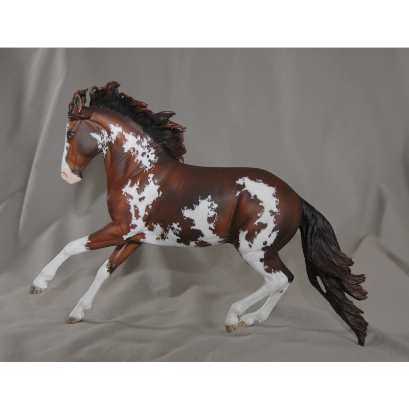 CM Breyer New Mold Stallion Traditonal Size