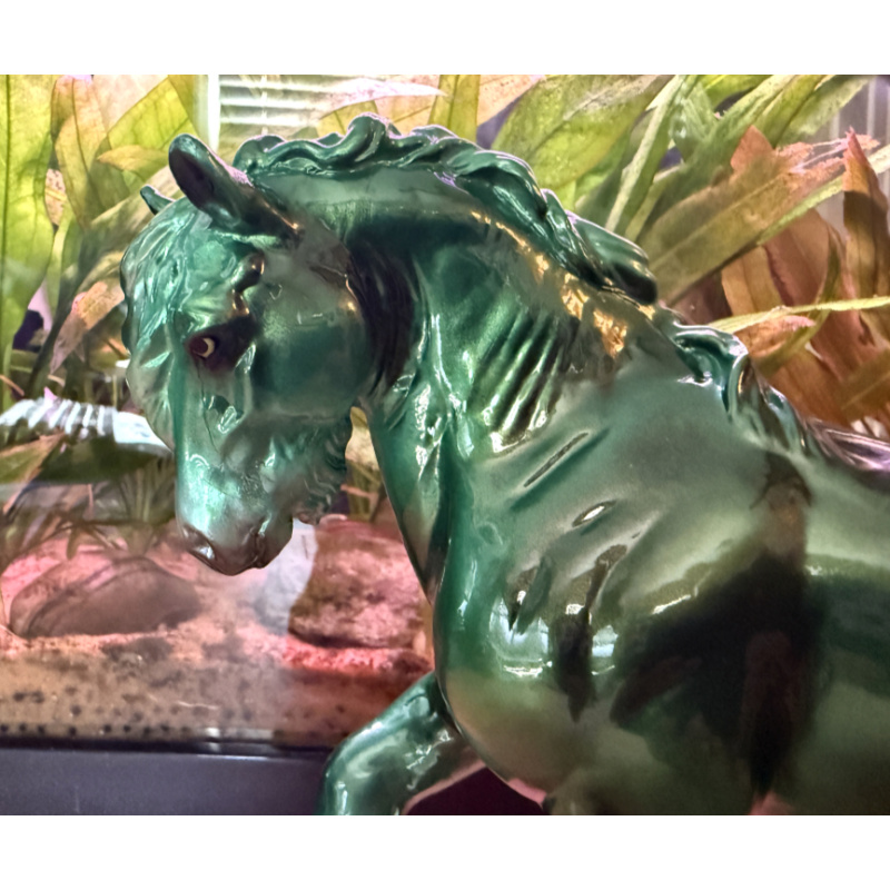 Breyer 2024 Holiday Surprise, Tannenbaum!