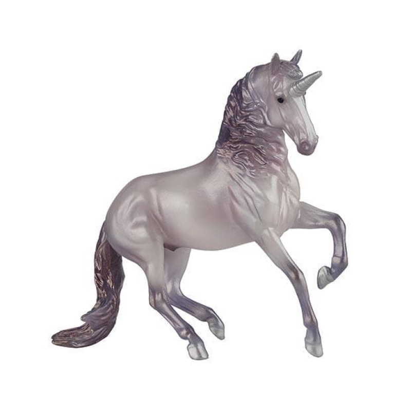 Breyer Stablemate unicorn